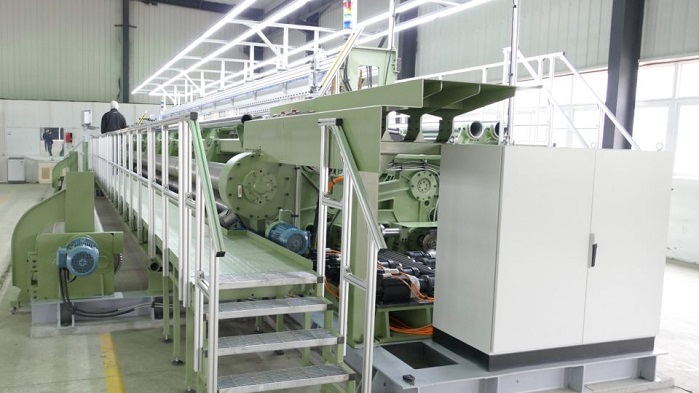 The TMR is an extra heavy-duty high-speed hybrid loom developed specifically for the production of forming and dryer paper machine fabrics, as well as industrial fabric. © Texo