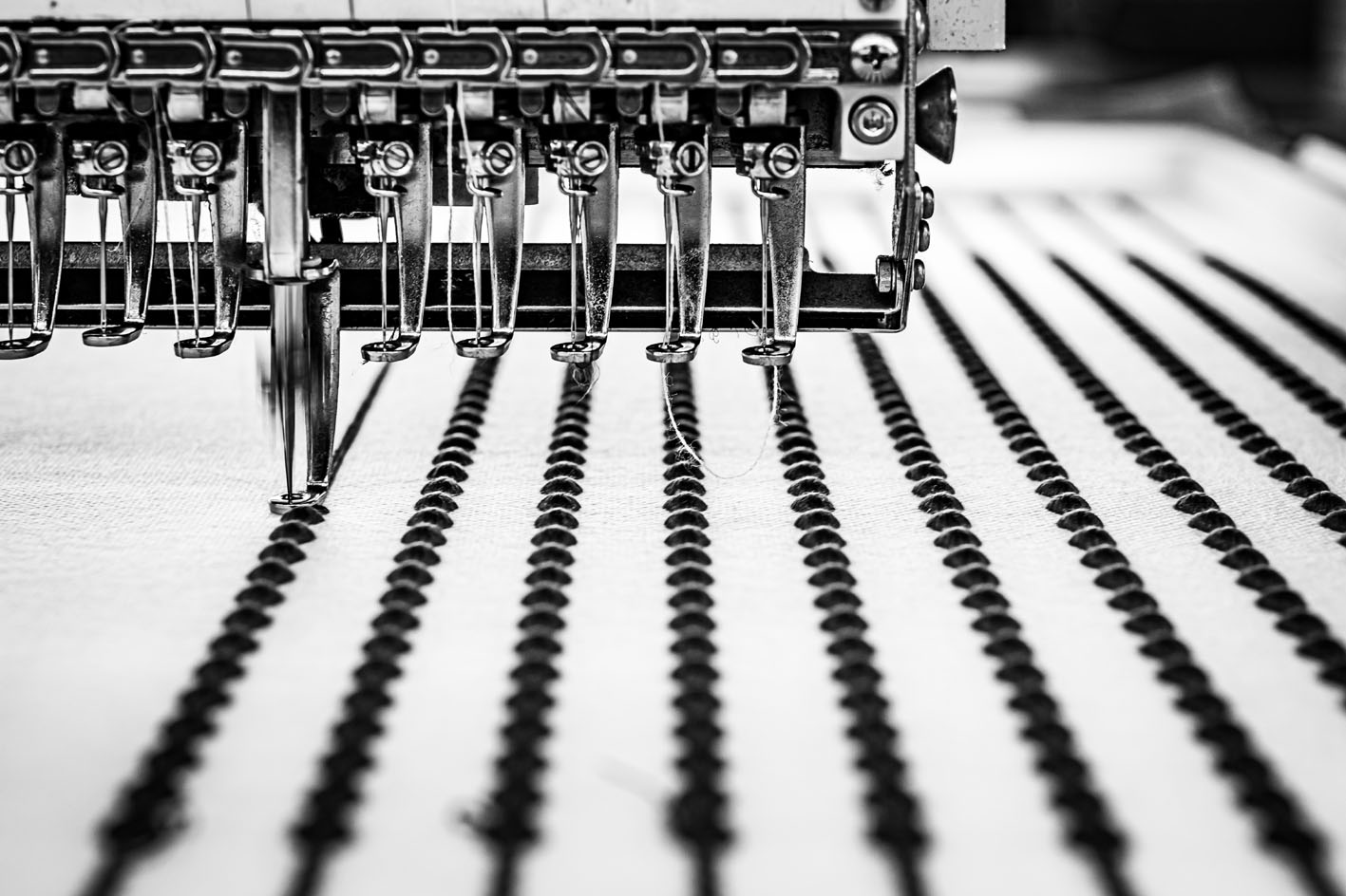 The 3D threads are neither woven or knitted, but manufactured in a single strings on the embroidery machine.