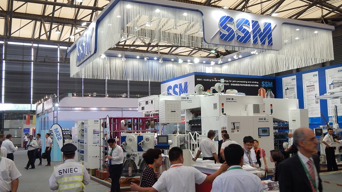 For the first time in China, SSM presented their TW2plus-W fastflex precision package winder. © SSM  