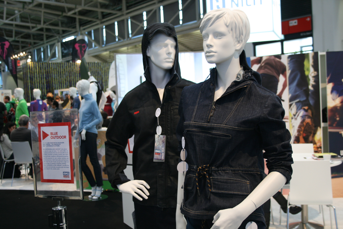 Arquas range of polyamide-reinforced denim activewear fashions was exhibited by Isko. © ISPO