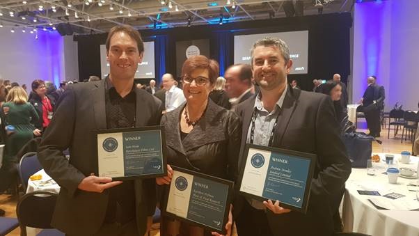 Iain Hosie (Revolution Fibres, CEO); Dr Kathleen Hofmann (Plant and Food Research Senior Scientist) and Andrew Stanley (Sanford, GM Innovation), with their Seafood Stars Awards for ActiVlayr commercialisation. © Revolution Fibres