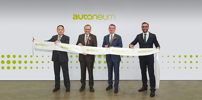 From left to right: Hank Shi (General Manager Pinghu), Martin Hirzel (CEO), Andreas Kolf (Head Business Group Asia) and Julien Latil (Head Operations North & East China). © Autoneum
