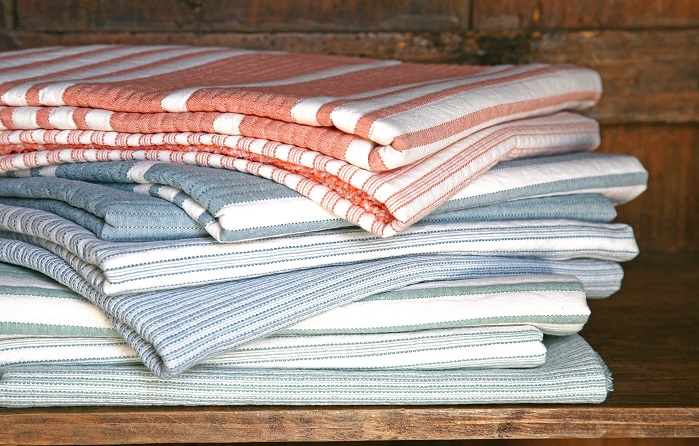 Pindler’s new matelassé grouping offers solid and striped patterns. © Pindler
