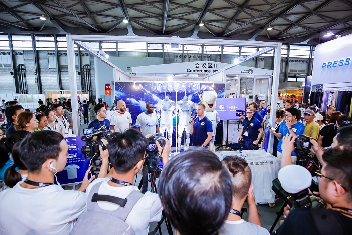 High interest in soccer is being registered in China. © ISPO