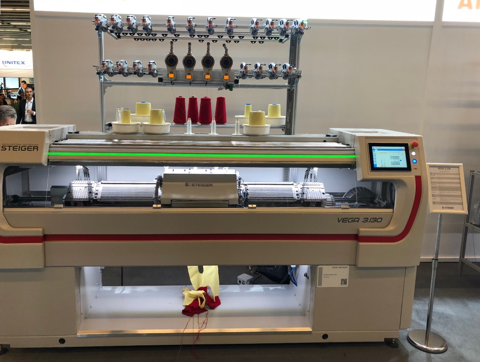 Steiger 3D knitting machine for technical textiles debuts at ITMA