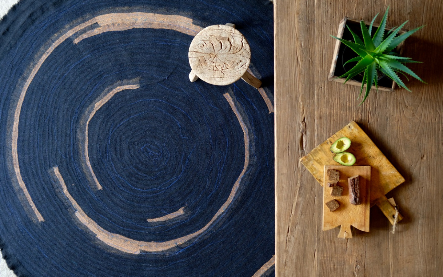 13RUGS combines woollen selvedges from ROHI’s fabric production to make unique carpets. © Green Product Award 