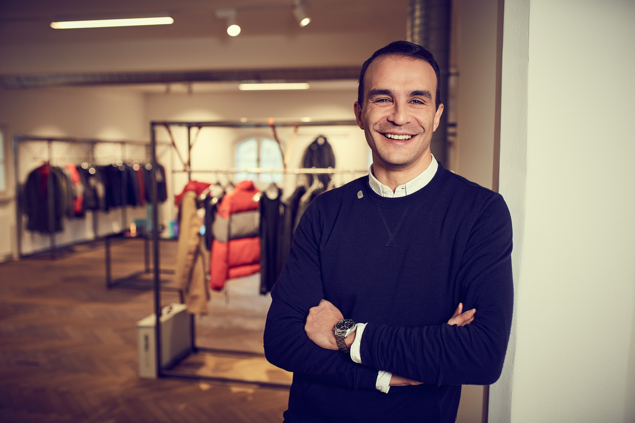 Ahmet Mercan, Head of Global Consumer Products at Red Bull and General Manager of AlphaTauri. © Schoeller Textil.