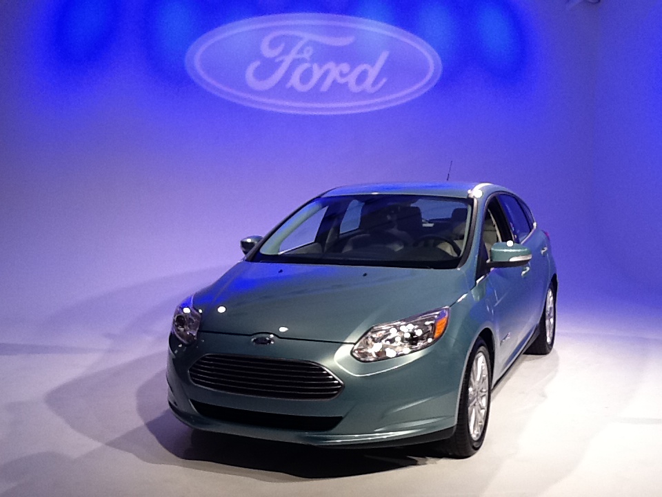 https://www.innovationintextiles.com/uploads/1190/ford-focus-electric-with-repreve.jpg