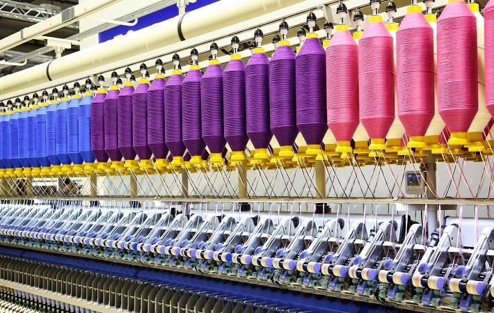 Currently, Sri Lanka has approximately 300 apparel manufacturing facilities and only seven textile and raw material factories capable of producing for export. © Adfactors