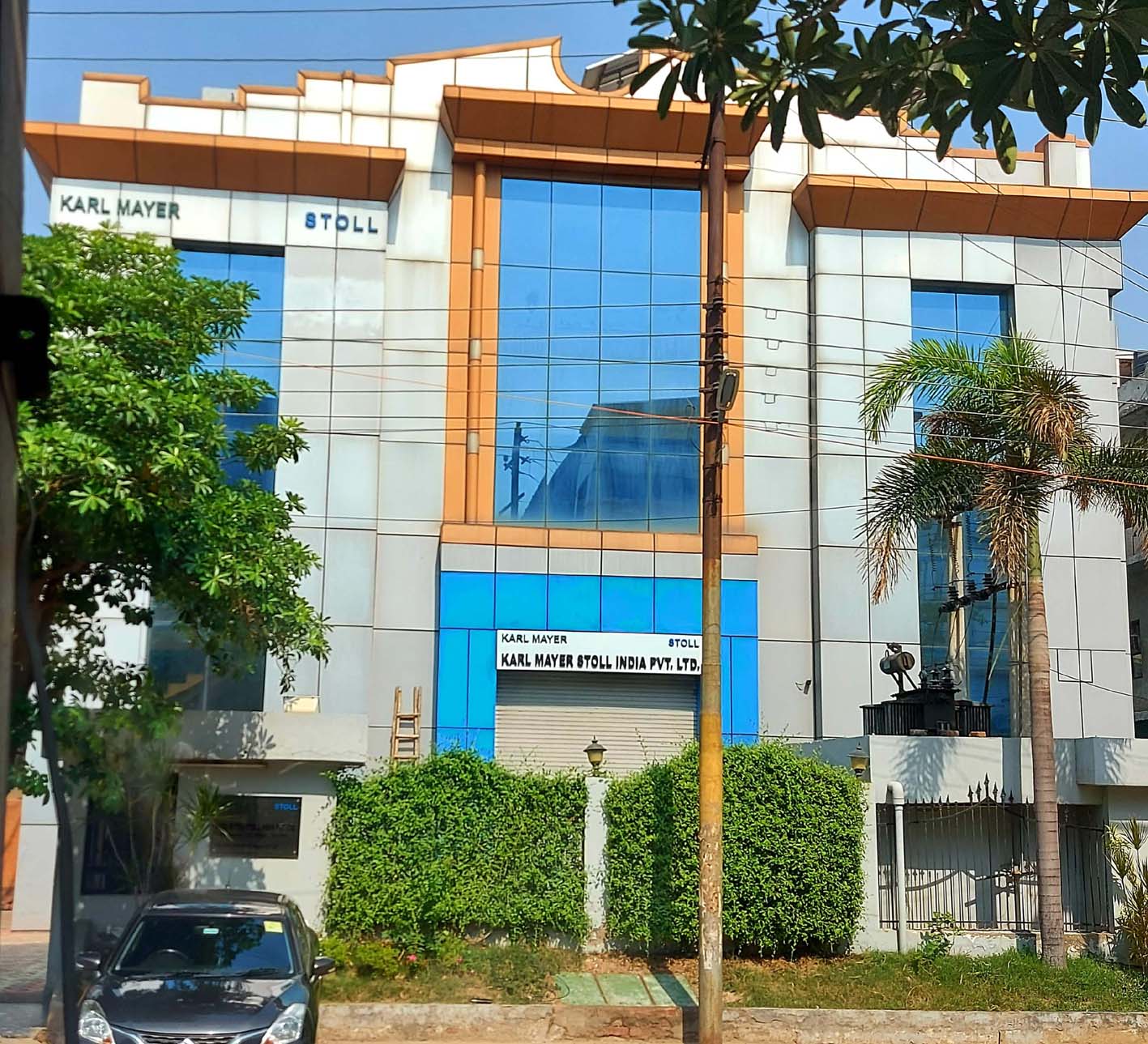 The warp knitting and technical textiles centre in Noida. © Karl Mayer