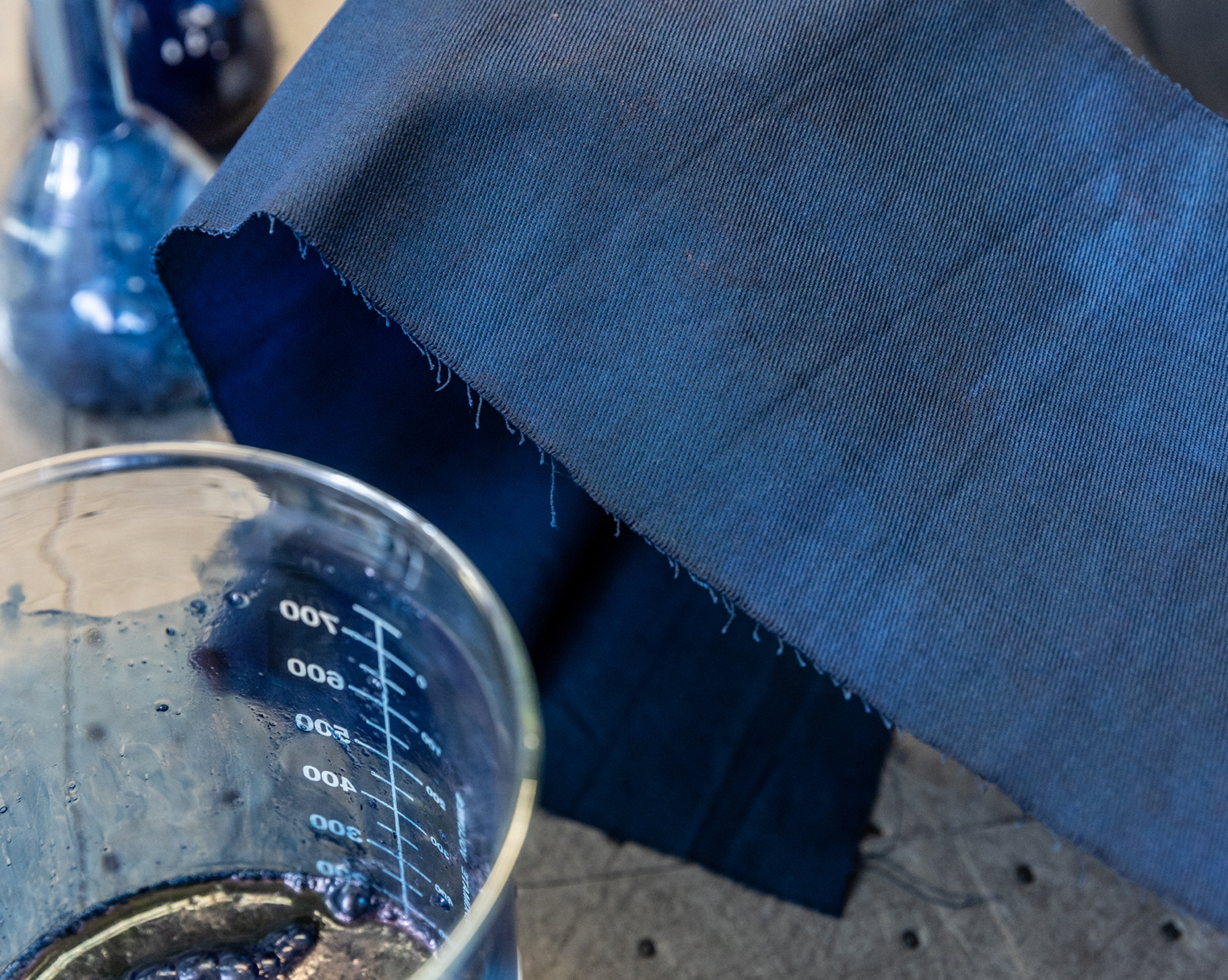 Huue’s indigo is just as effective for denim as conventional solutions without the environmental impact and harmful chemicals. © Huue