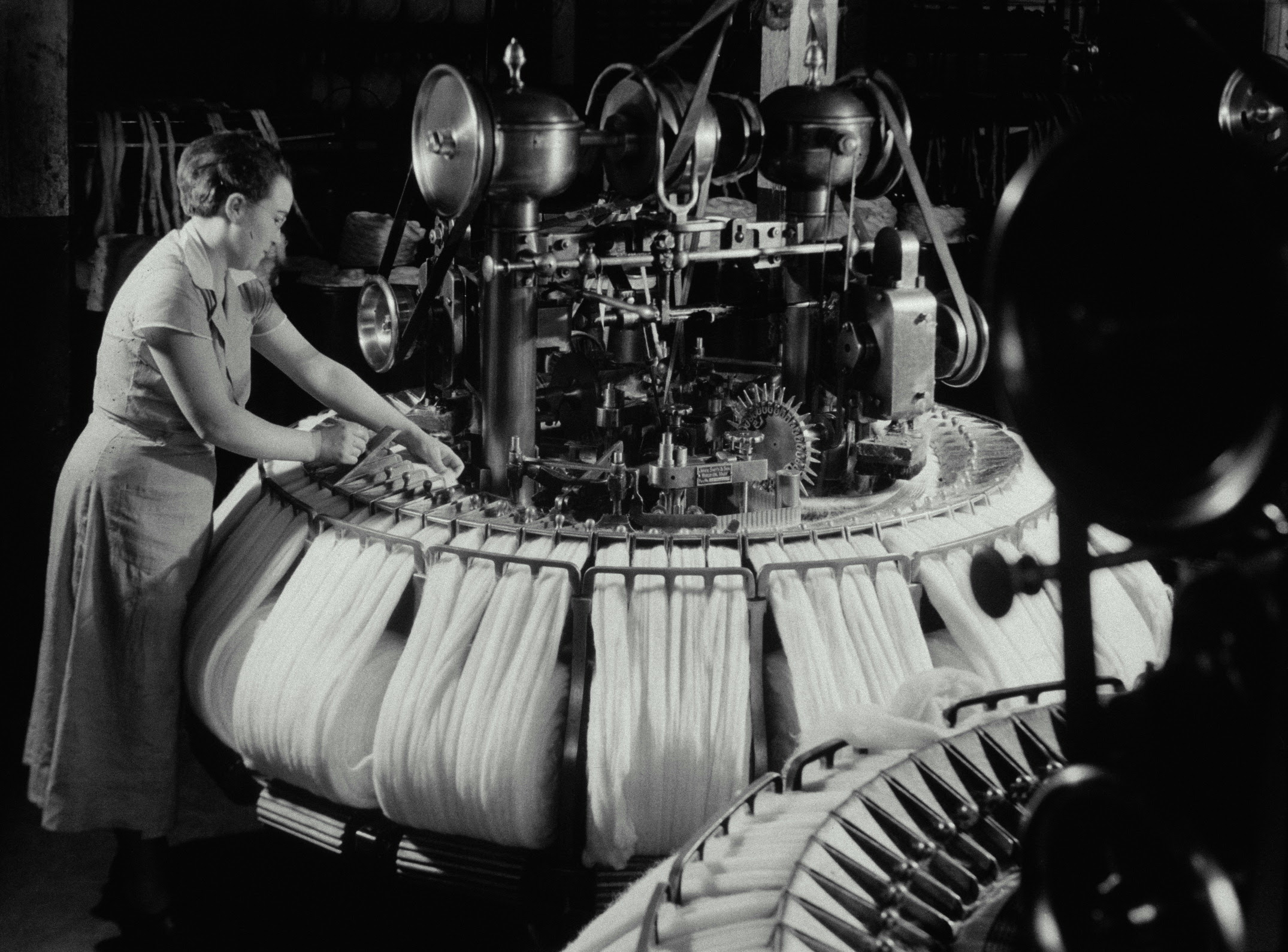 Cordura fabric production back in the 1970s. © Archive Holdings, The Image Bank/Getty Images