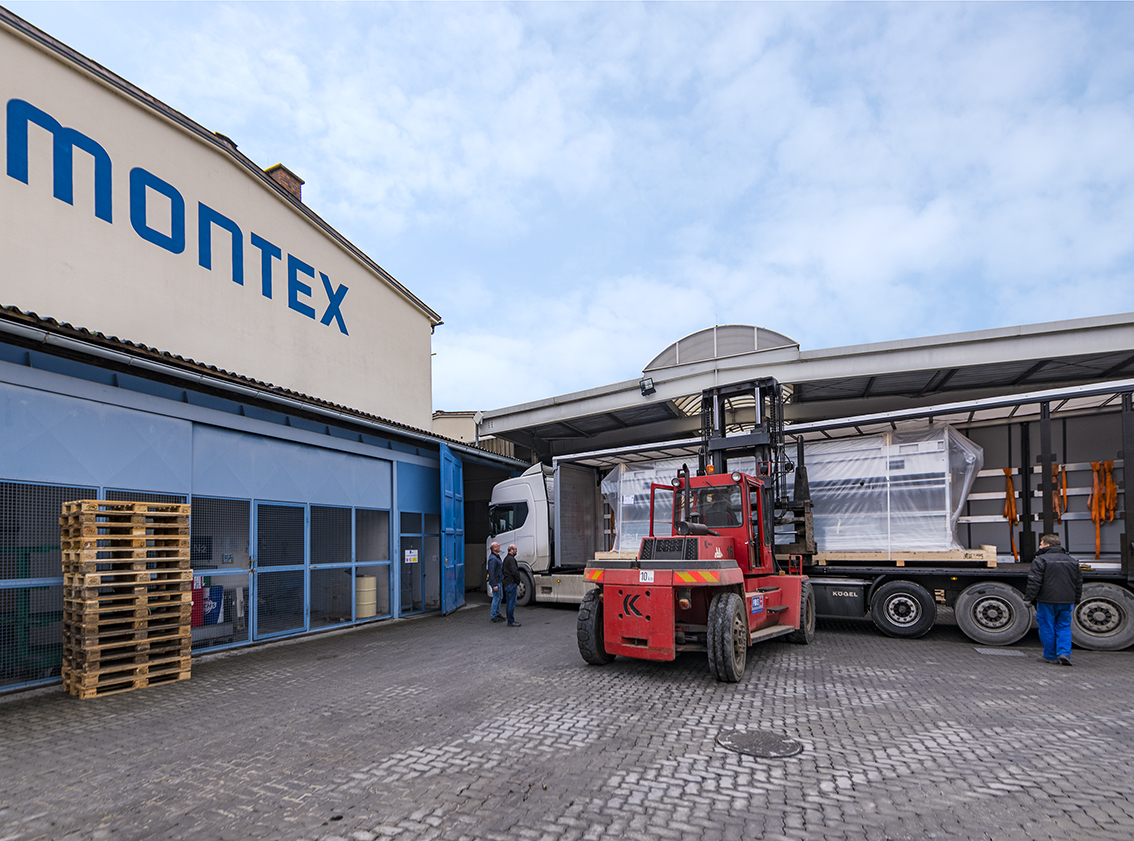 Electrical switch cabinets are delivered just-in-time from Monforts in Germany according to production schedules. © Monforts