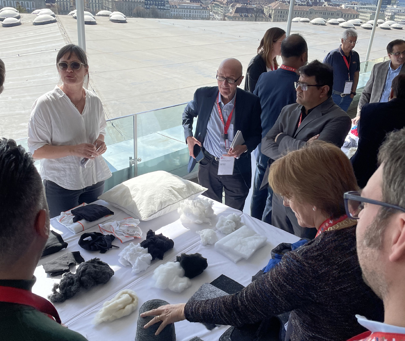 Brigitt Egloff of Lucerne University of Applied Sciences and Art explained the process steps involved in creating Texcircle Project prototypes during the Bern conference. © Swiss Textile Machinery 
