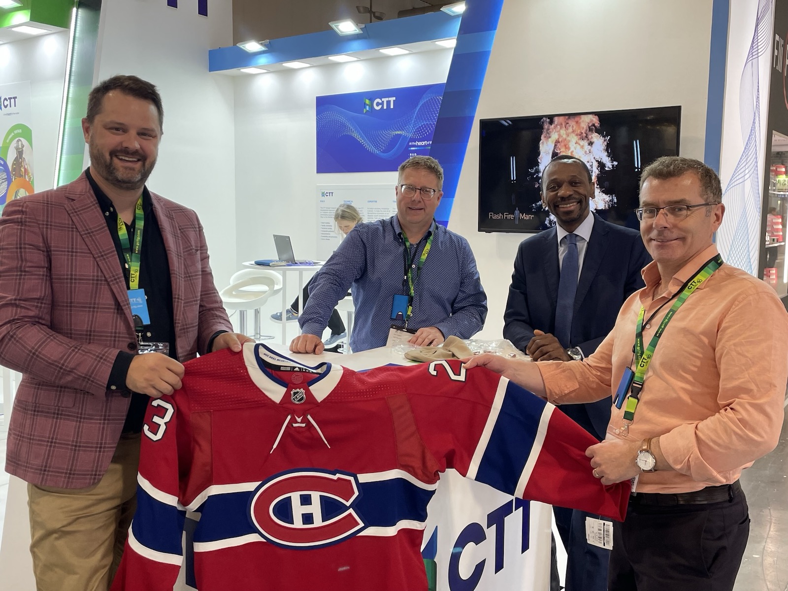 Quebec textile and garment industry players in Milan. From left to right: Mathieu St-Arnaud Lavoie, executive director of mmode; Dany Charest, General Manager of TechniTextile Québec; Ralph Maloumby Baka, Research and Innovation Attaché of Gouvernement du Québec in Italy; and Valerio Izquierdo, Vice-President, Business Development and Partnerships, of CTT Group. © Primacom Inc.