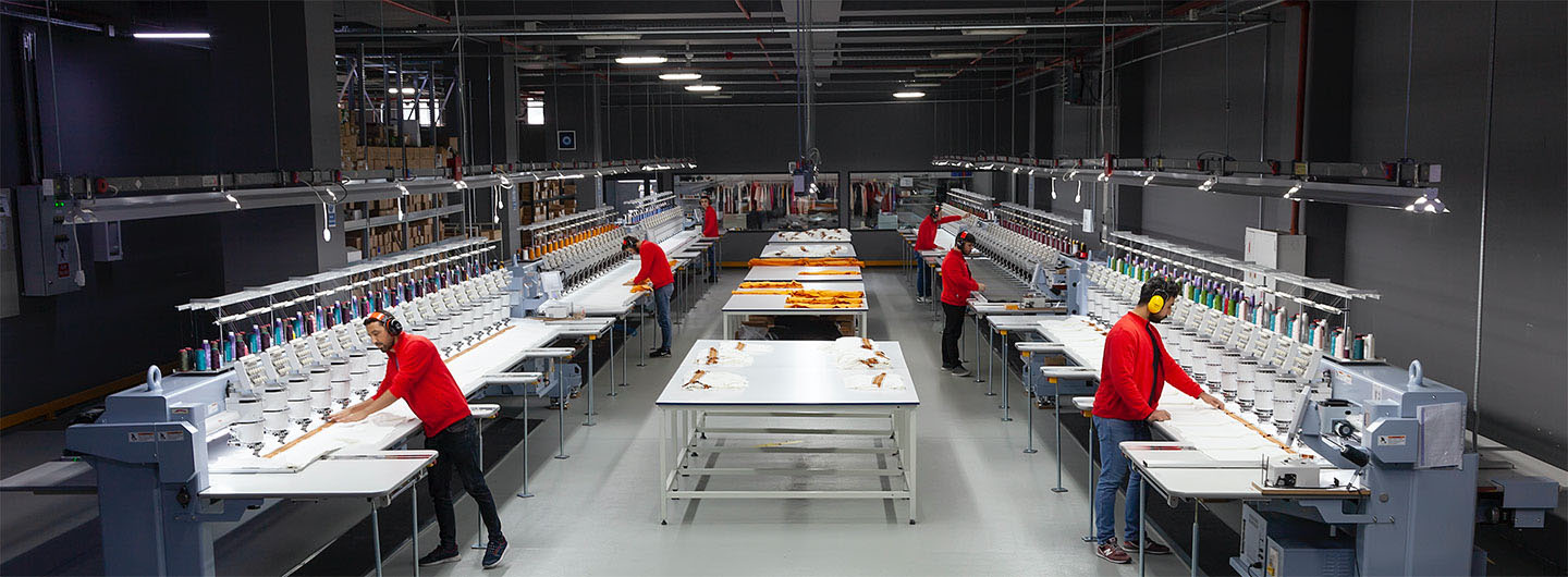 It became difficult for the company to control a total of nearly 100 production lines in different locations. © Aster Textiles