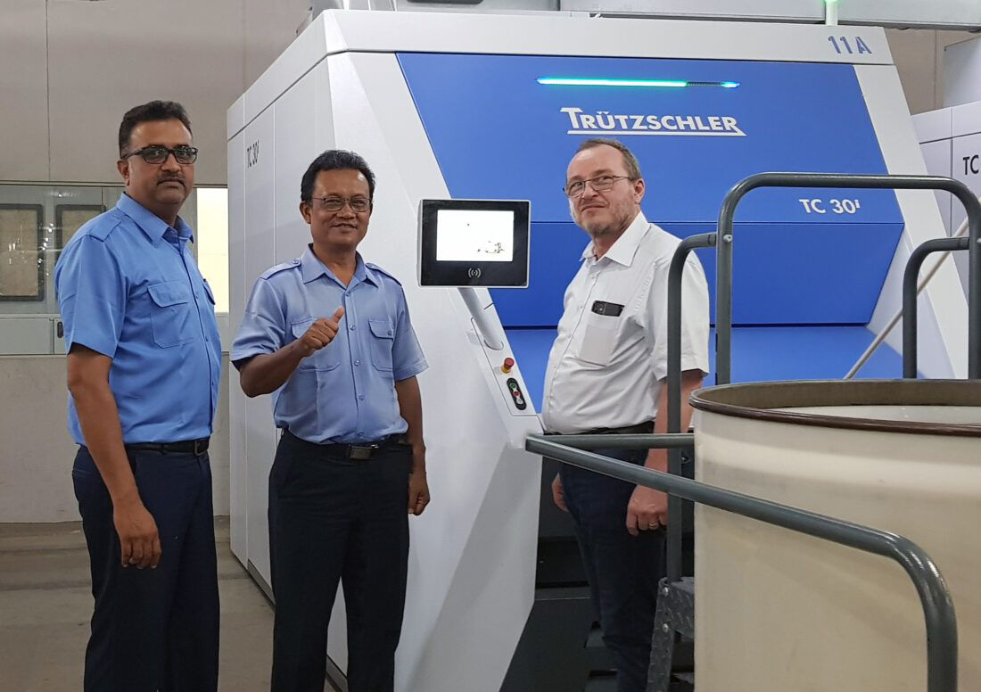 Pictured (left to right) are Rajesh Pandiyan adviser to Budi Texindo Prakarsa, Giyanto Miskun, Budi Texindo Prakarsa mill manager and Trützschler area manager for Indonesia Hans Rütten. © Trützschler