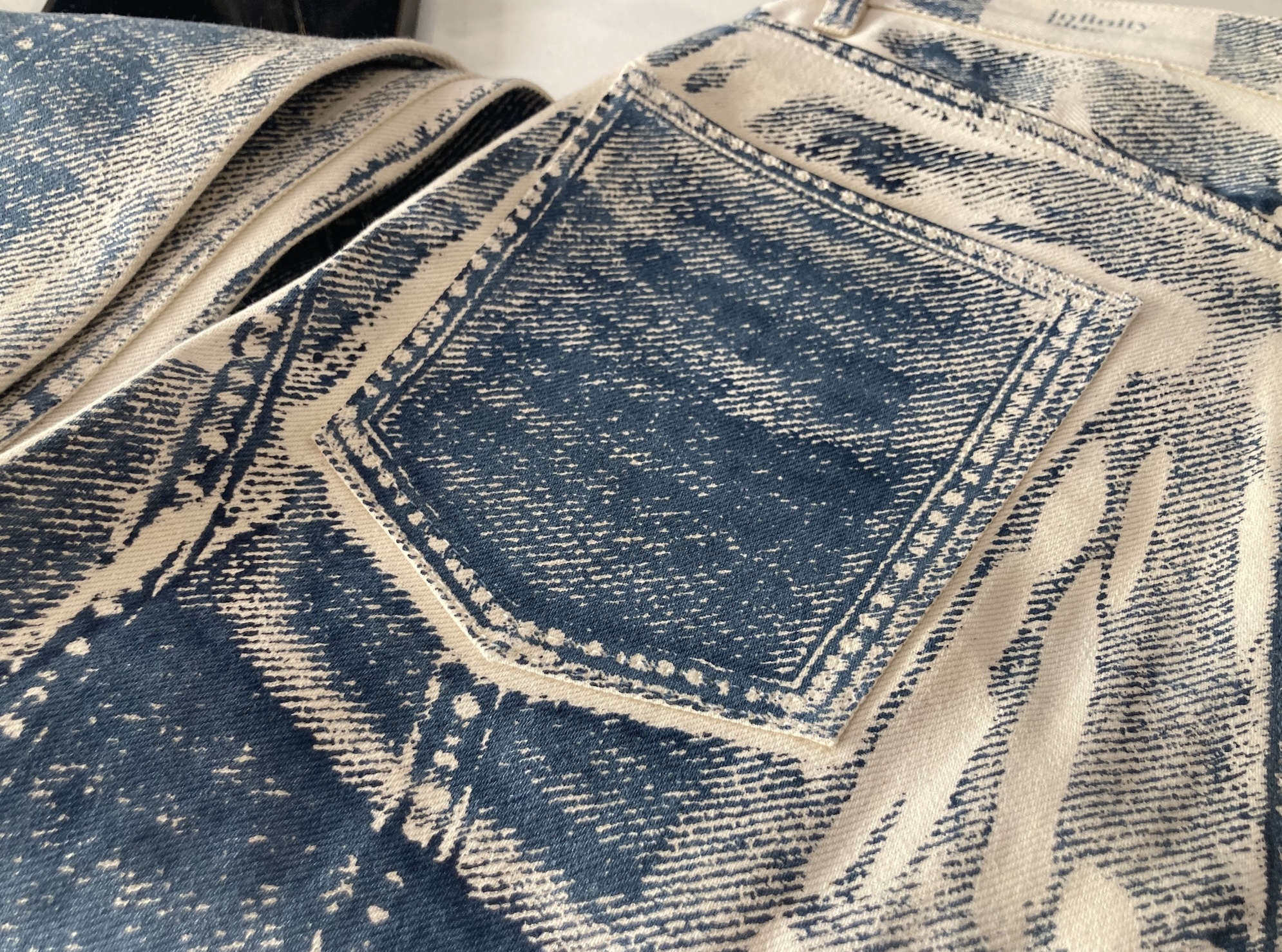  Infinity Blue sample by Emily Gubbay at Future Fabrics Expo 2025. © Anne Prahl