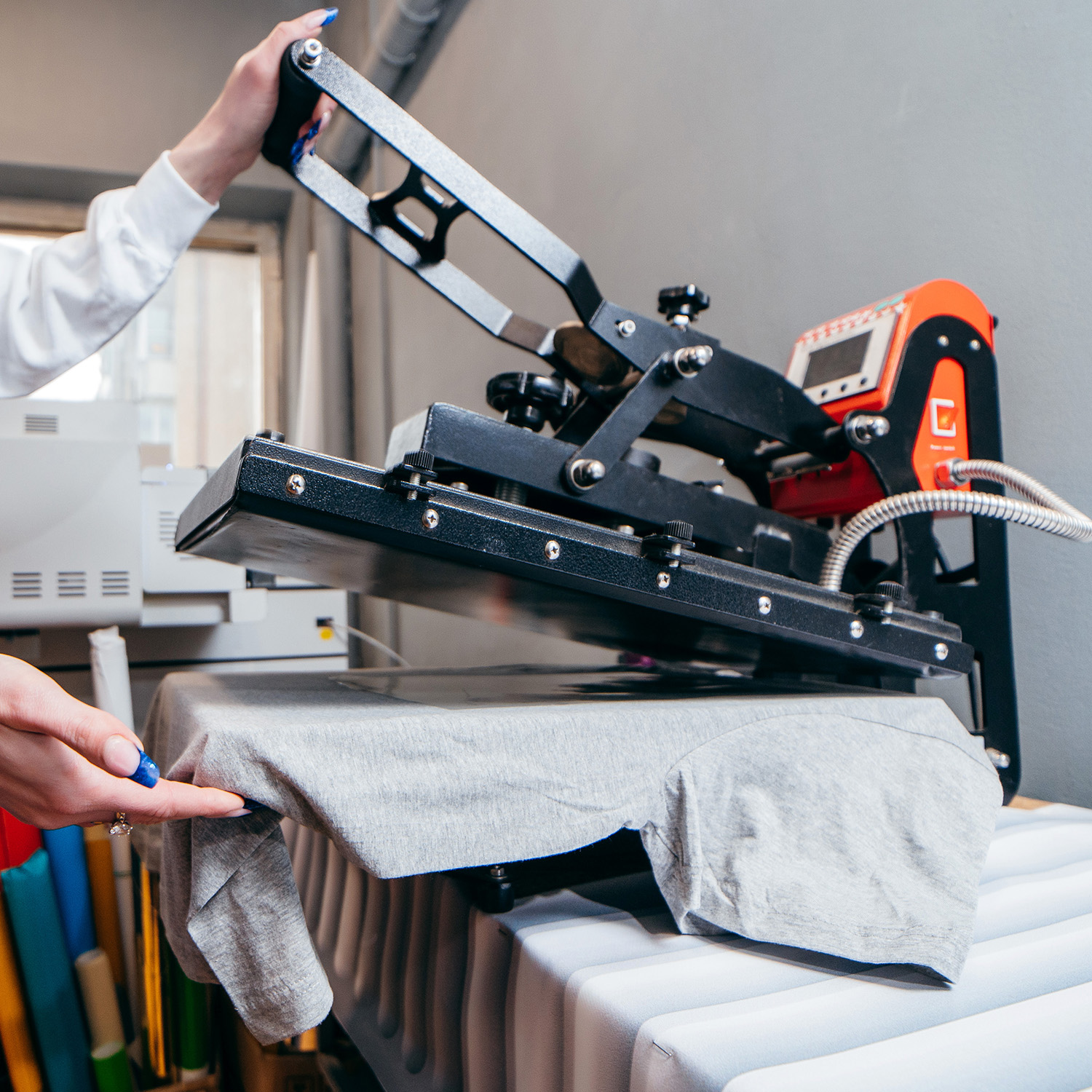 Mugsie has operated the same American-made heat press for over seven years with zero mechanical failures. © Mugsie