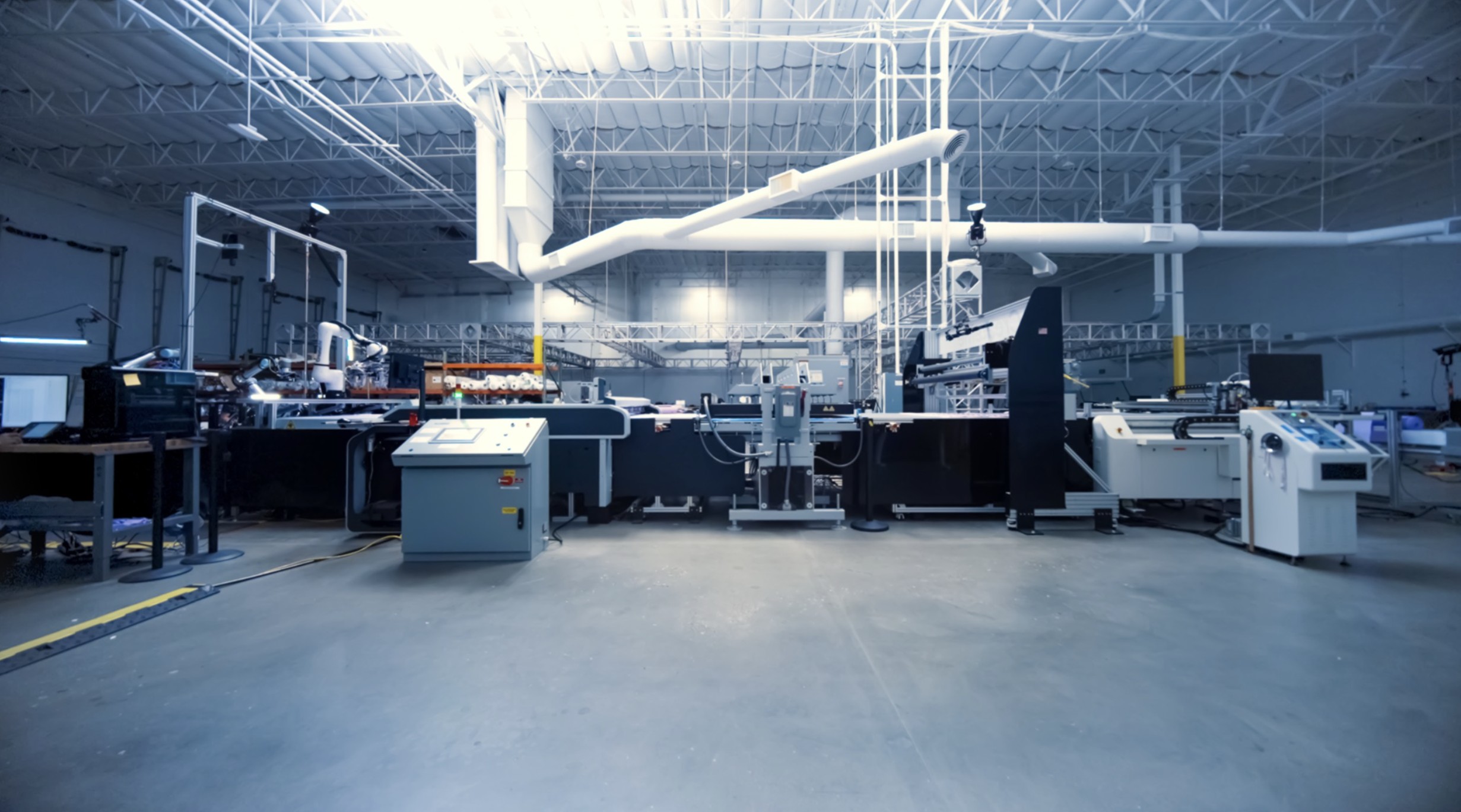 The company’s first 1,200-square-foot line in Newark. © CreateMe