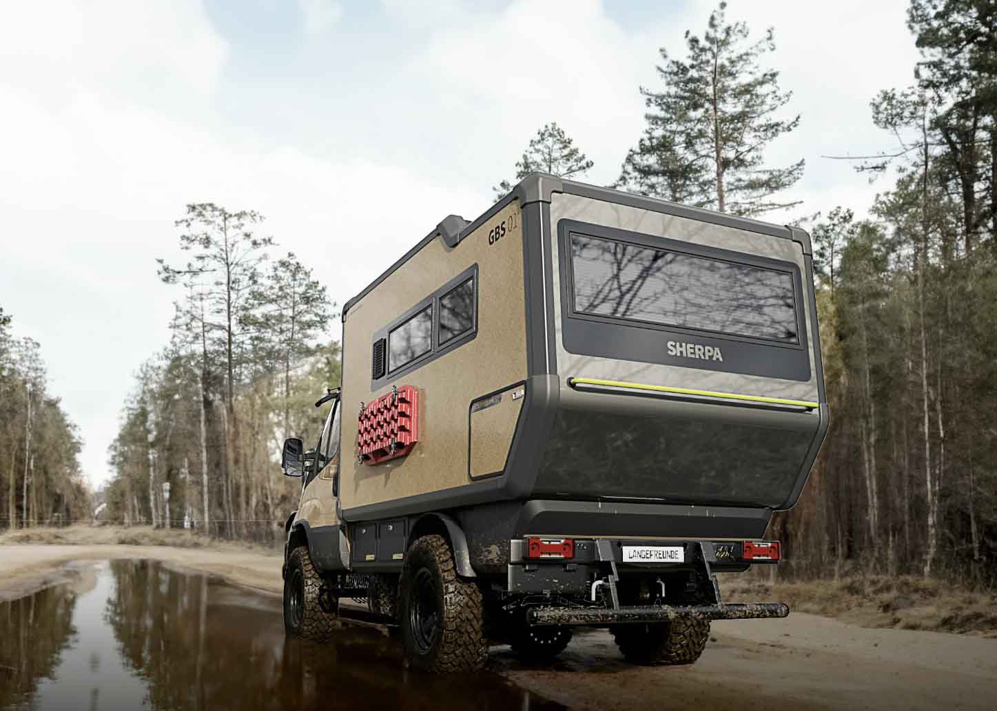 The Sherpa 4x4 expedition developed by Circular Structures partners Greenlander and Greenboats. © Circular Structures The Sherpa 4x4 expedition developed by Circular Structures partners Greenlander and Greenboats. © Circular Structures