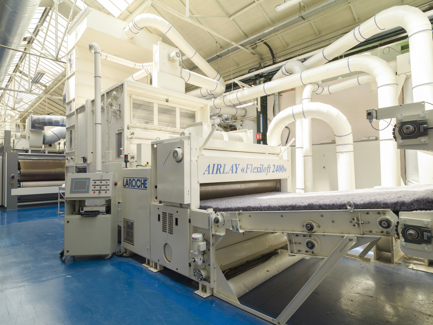 Laroche develops fibre preparation machinery for the textile and nonwovens industries. © UCMTF