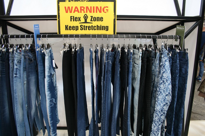 ”¢	High stretch performance is among the key combinations of properties required for selective consumers of high-end jeans in 2016. © Adrian Wilson