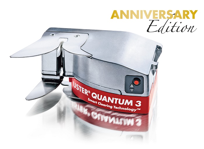 Uster Quantum 3 Anniversary Edition – yarn clearer and CCU (Central Control Unit). © Uster Technologies