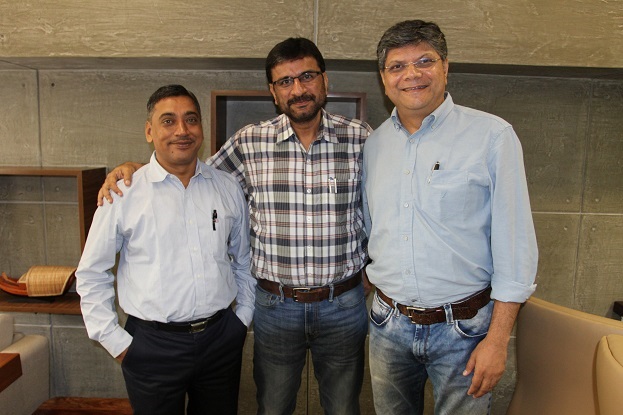 From left: Diwakar Tiwari, Head of Processing; Rajat Passi, Head of Materials, Denim and Corporate; Aamir Akhtar, CEO of Denim Fabrics. © A. Monforts Textilmaschinen GmbH