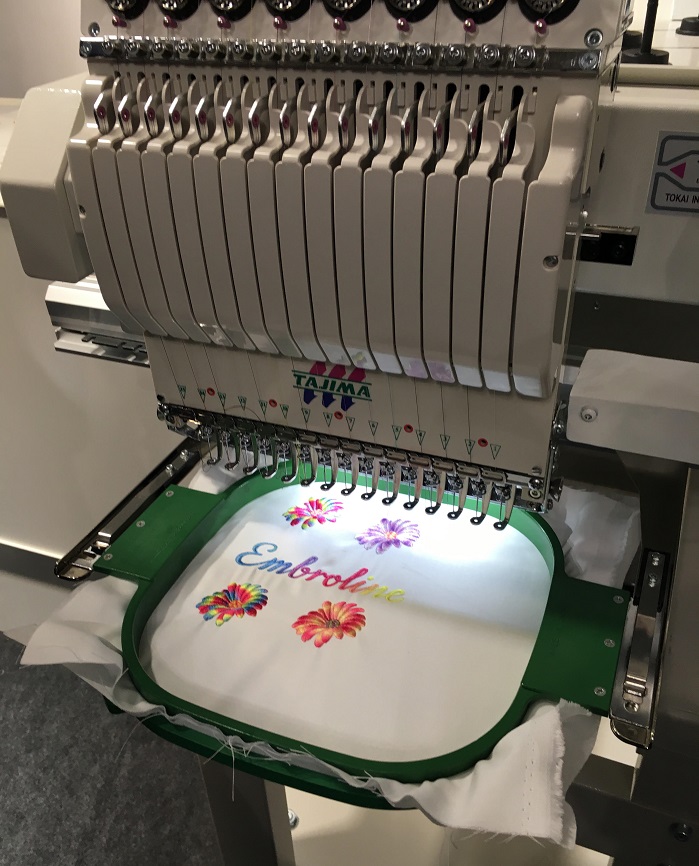 By instantly colouring a white base thread during embroidery production, Embroline provides the complete freedom to create unique embroideries. © Innovation in Textiles
