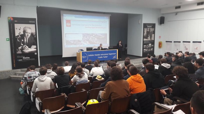 In the next phases of the project, the teachers will teach their acquired specific knowledge to selected third and fourth year classes of the Liceo delle Scienze Applicate and the Istituto Biotecnologico Ambientale. © RadiciGroup 