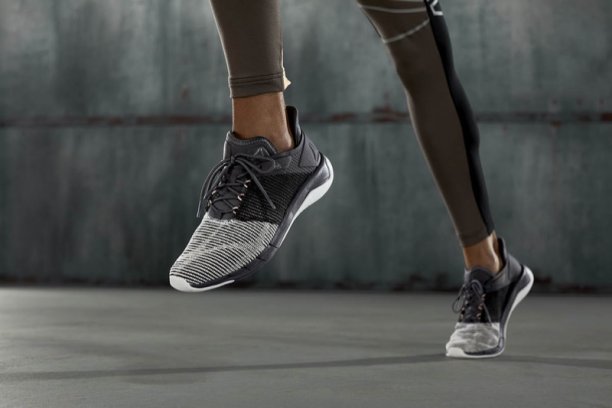 Drama longontsteking verjaardag Reebok introduces new Fast Flexweave running shoe