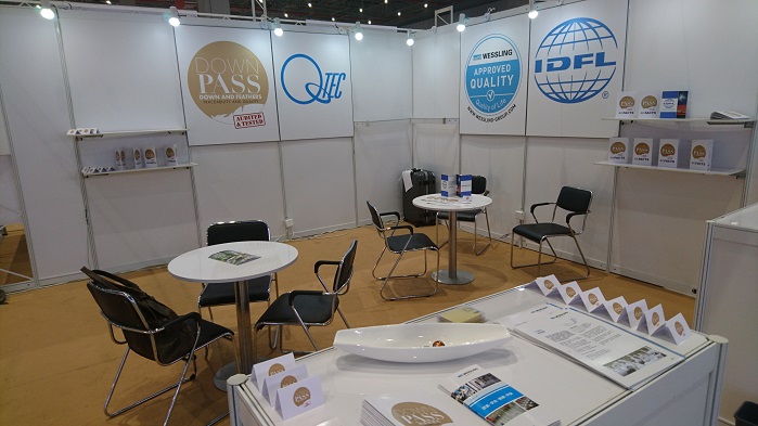 The association’s representatives and rotating teams from the certification bodies Wessling, QTEC and IDFL advised visitors at the show. © Downpass 