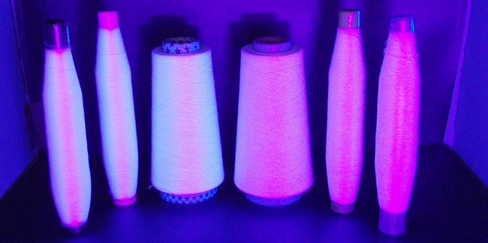 If the inspection is done after the winding process, and the wrong yarn is near the inner part of the cone, it is hardly visibly even under ultraviolet light. © Loepfe